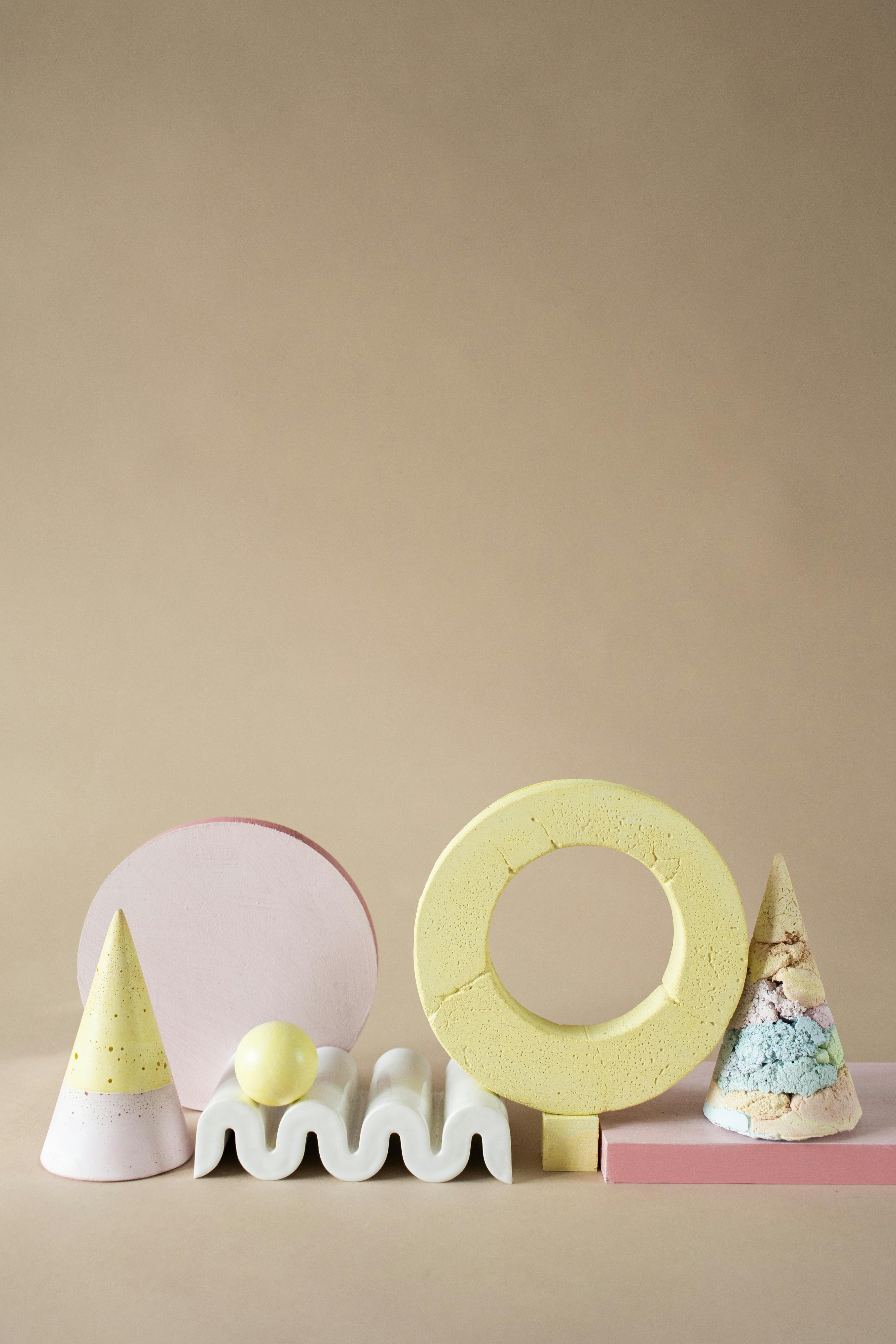 Concrete geometrical figures